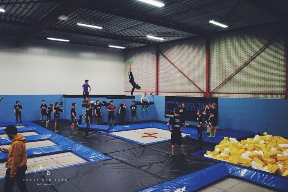 gerucht Nodig uit Als reactie op de Cross Jumps Trampolinepark & Gymnastics - Breda Student App